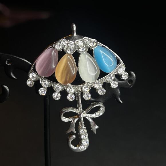 Jewelry - Vintage Style Multicolor Teardrop and Rhinestone Umbrella Brooch Pin